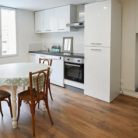 아파트호텔 De Paris 4*