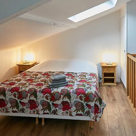 De Paris Aparthotel 4*
