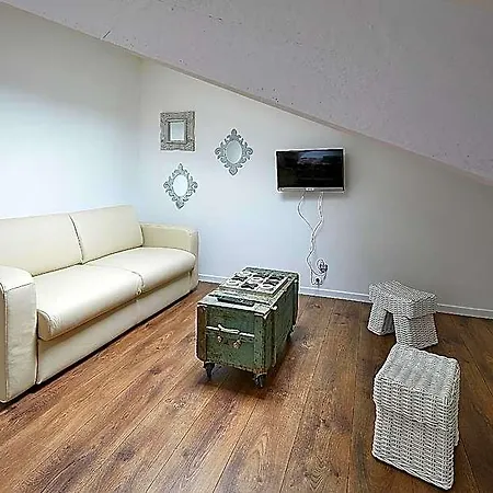 De Paris Aparthotel